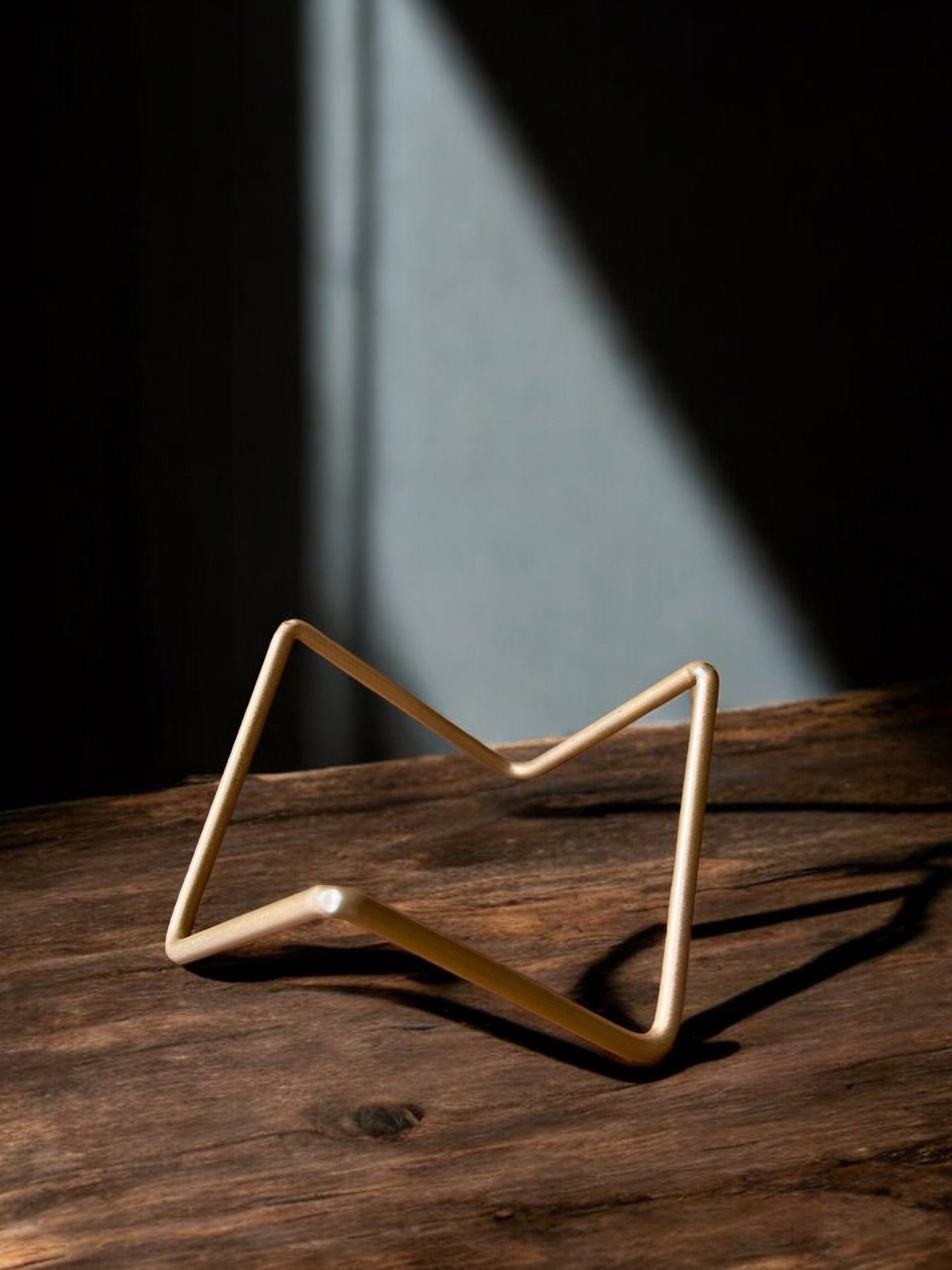 Modern Metal Indoor Planter (Medium Size) with Metal Stand