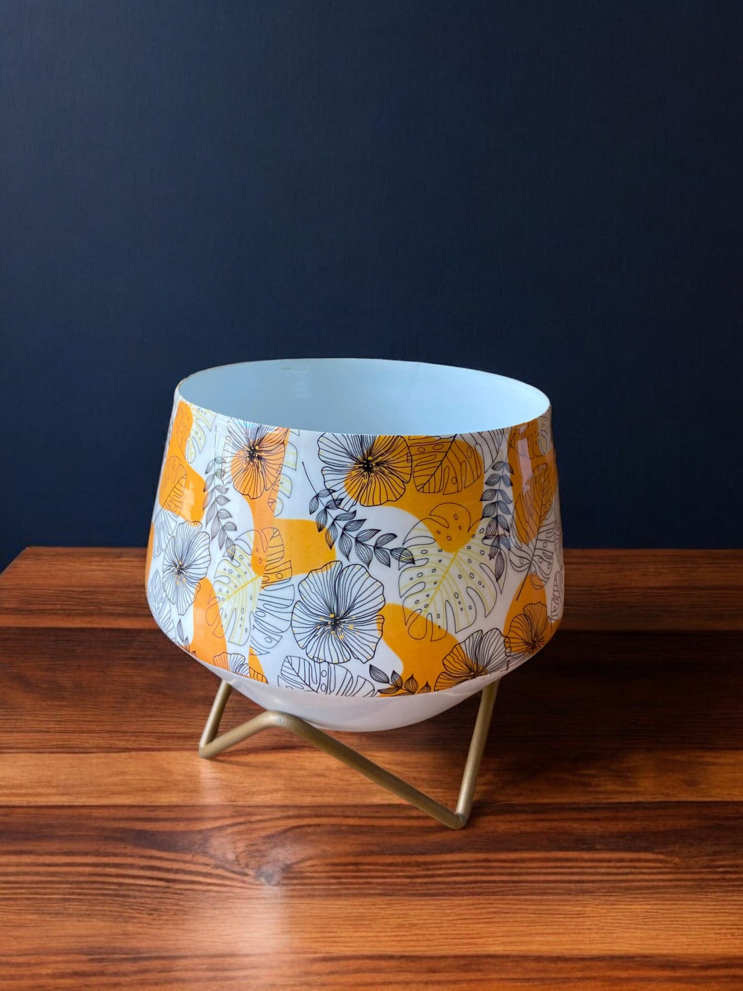 Modern Metal Indoor Planter (Medium Size) with Metal Stand