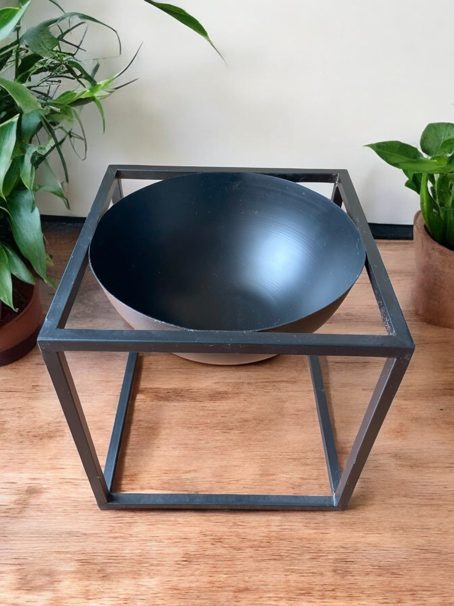 Geometric Metal Planter Stand with Matte Black Bowl