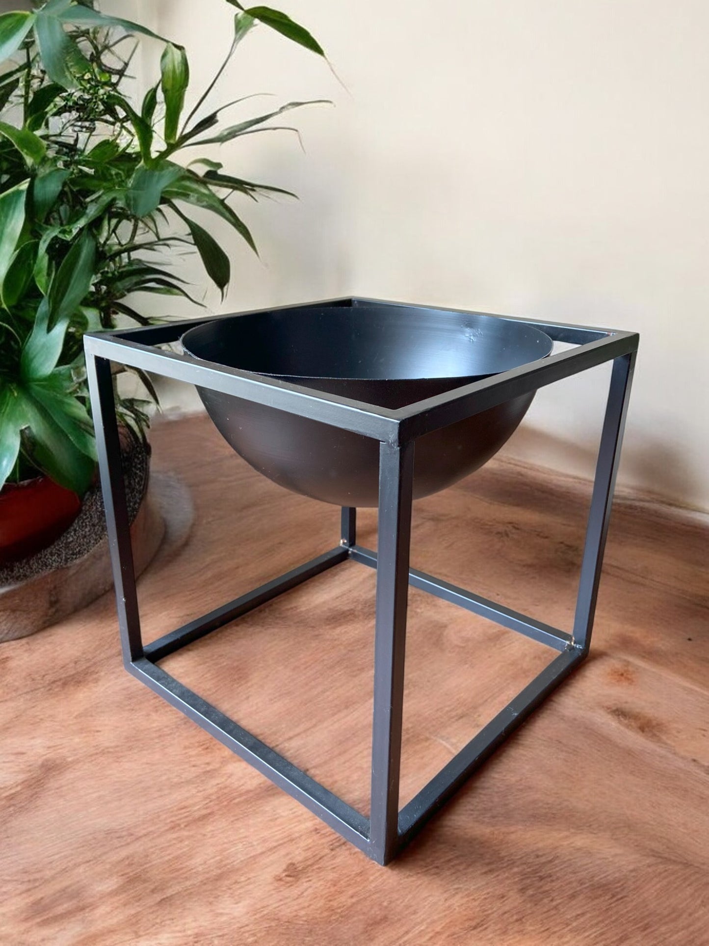 Geometric Metal Planter Stand with Matte Black Bowl