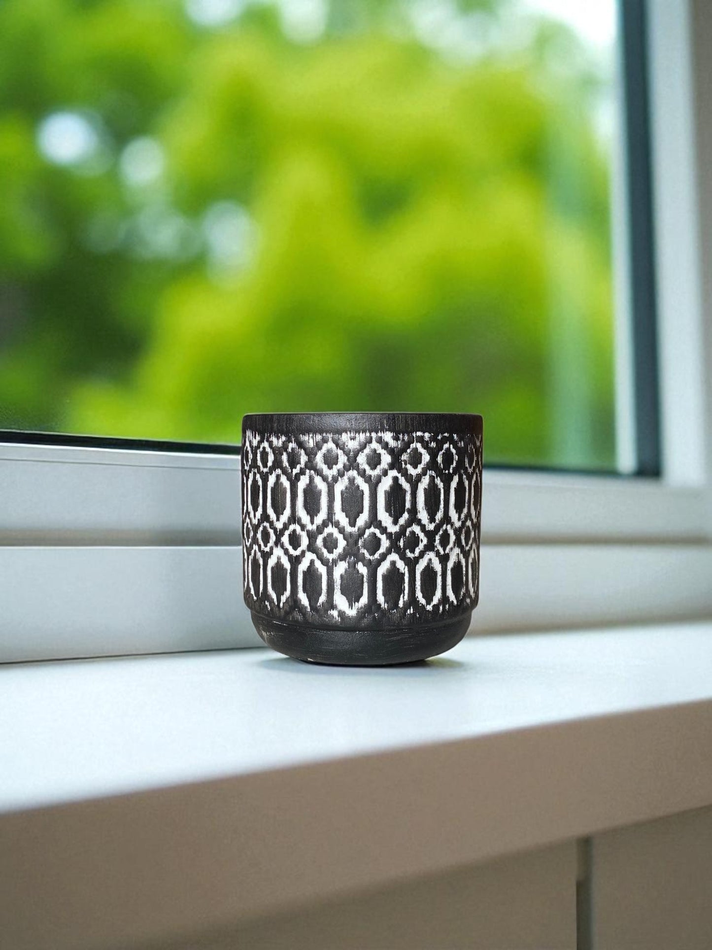 Decorative Ceramic Planter Pot with Black and White Geometric Pattern